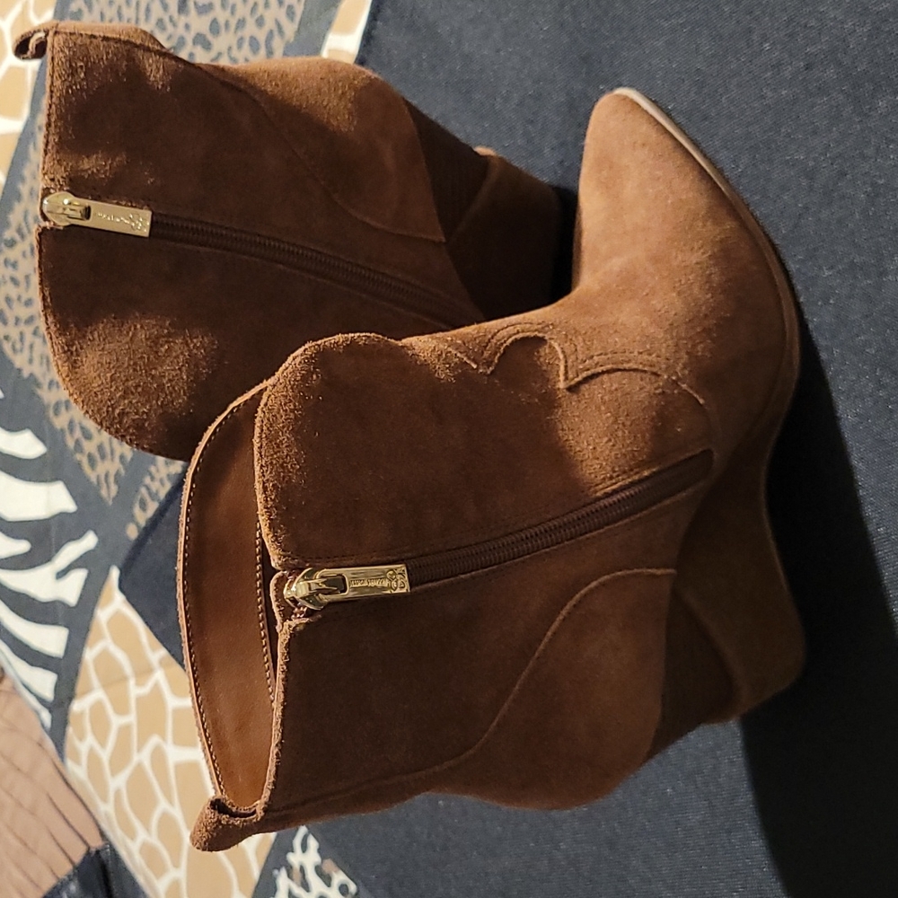 Jessica Simpson Brown Ankle Boots